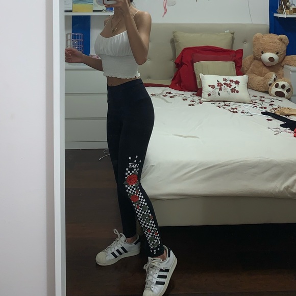 Vans Pants - Vans black leggings with Vans logo and roses